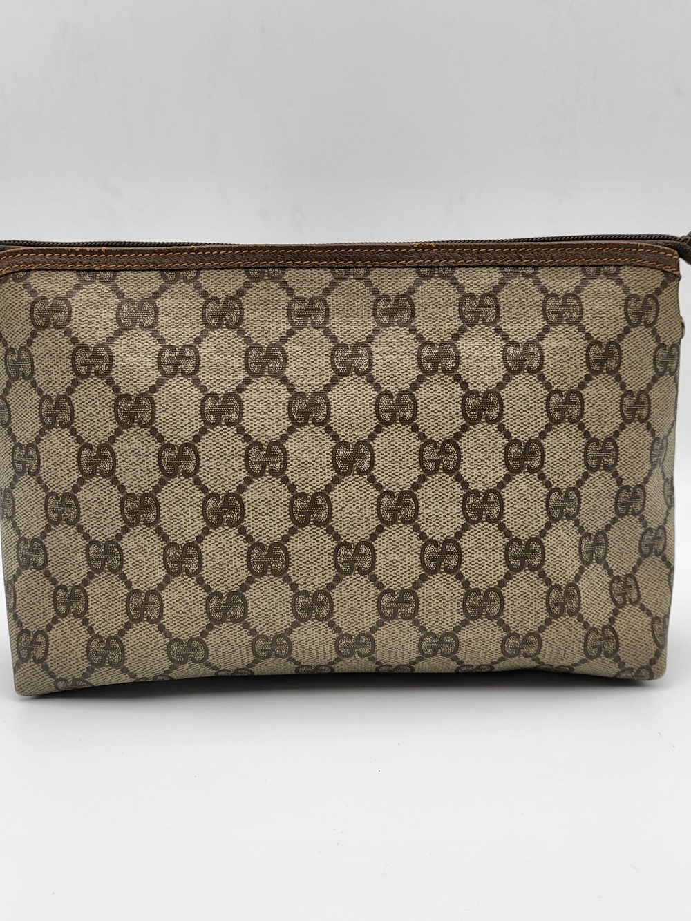 Gucci Beige/Brown GG Supreme Coated Canvas Cosmetic Clutch, Authentic.. - Picture 3 of 14